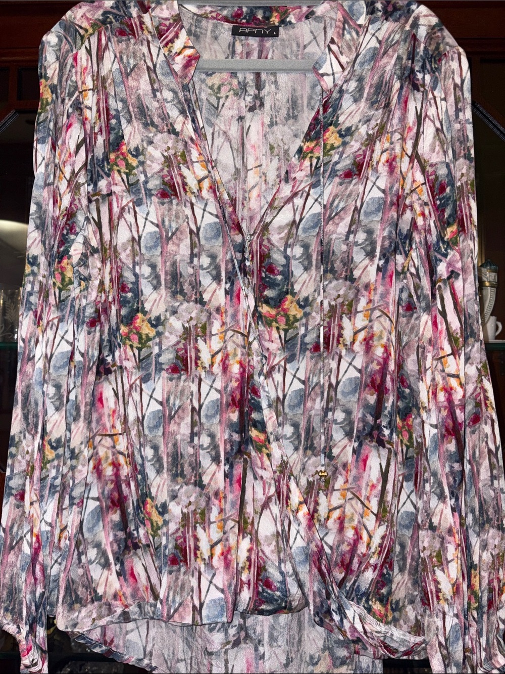 APNY Floral V-Neck Long Sleeve Blouse in Pink and Gray Multi
